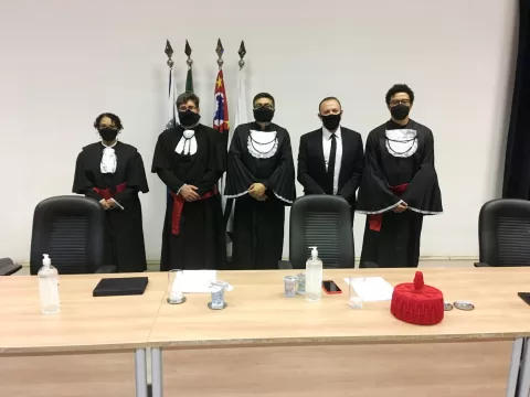 foto01-Prefeito-Edinho-com-a-atual-e-a-futura-direcao-da-Faculdade-de-Ciencias-e-Letras-da-Unesp-Araraquara-29jan21-Celso-Luis-Gallo-2048x1536