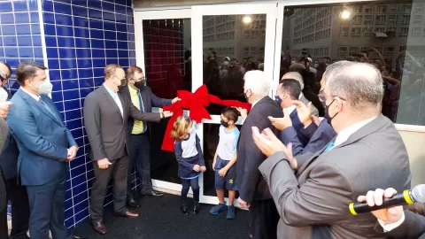 foto01-Prefeito-Edinho-participa-da-inauguracao-da-nova-sede-da-Escola-Adventista-30nov21-Celso-Luis-Gallo-2048x1153