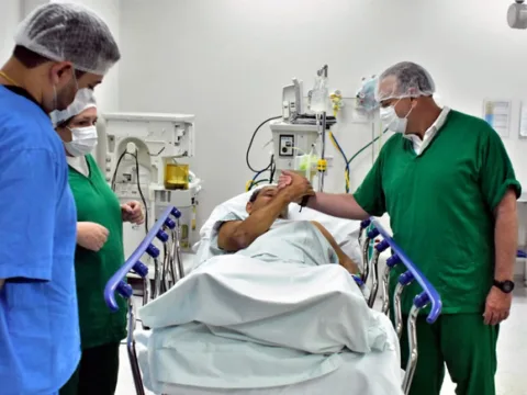 edinho-hospital-dest